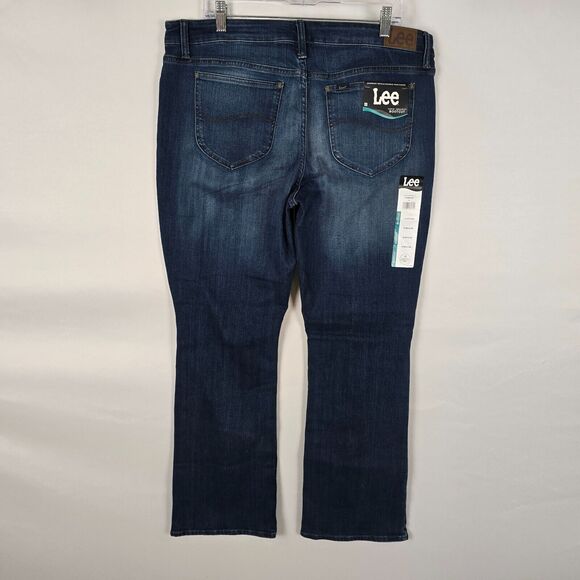 Lee Jeans Women's 18 M Blue Dark Wash Boot Cut Mid Rise Regular Fit NWT - Picture 7 of 16